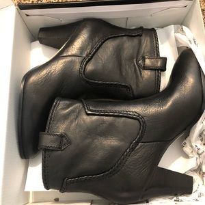 New Karl lagerfeld boot